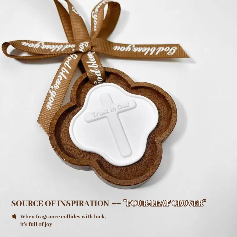 š Wooden Car Incense Pendant