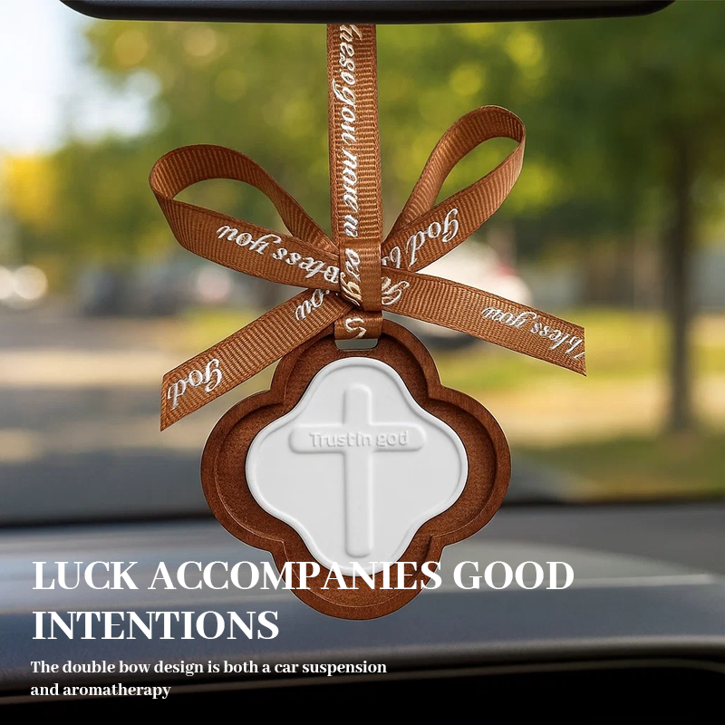 š Wooden Car Incense Pendant
