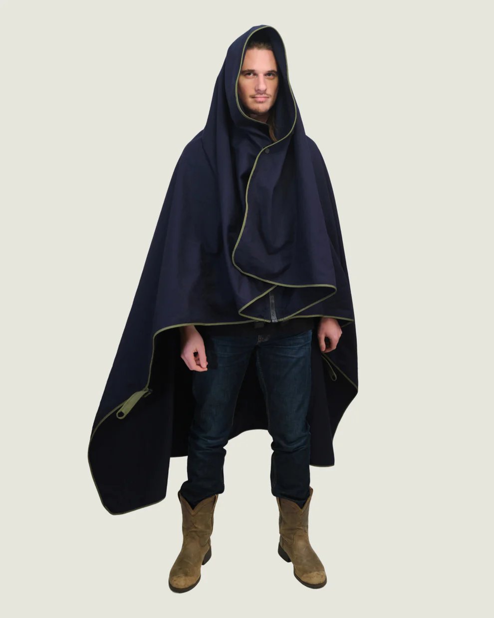 𦸠Hero Cloak ā The Modern-Day Cloak