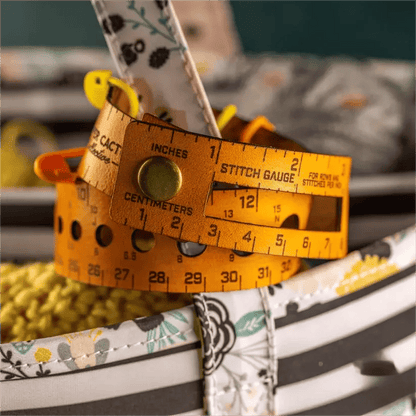 🧶The Crafters' Multi-Wrap | 7-in-1 Leather Measuring Tool