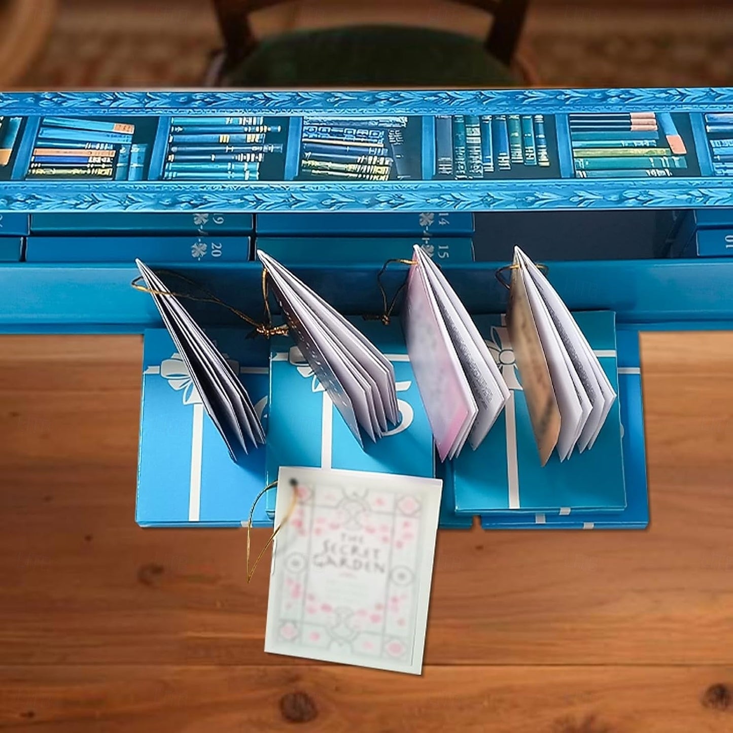 ✨💥 Mini Book Ornament Advent